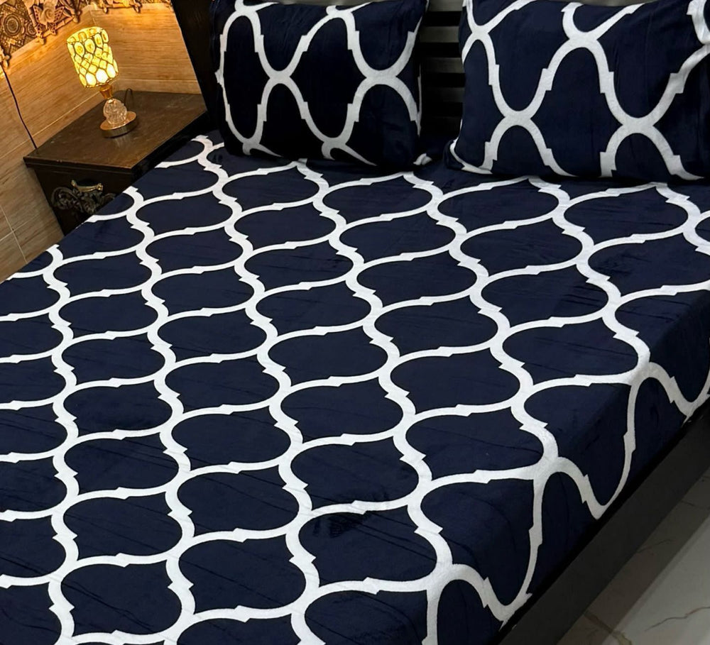Iconic Fleece Double Bedsheet