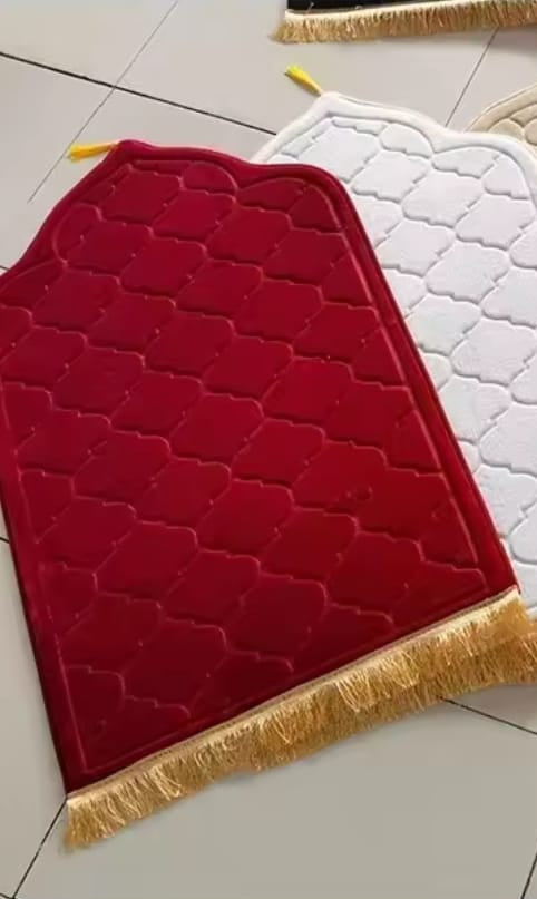 LUXURY PRAYING MAT ( RED )